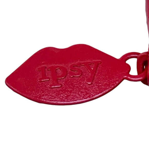 IPSY Red Vinyl Cosmetic Makeup Bag Pouch - Picture 2 of 5